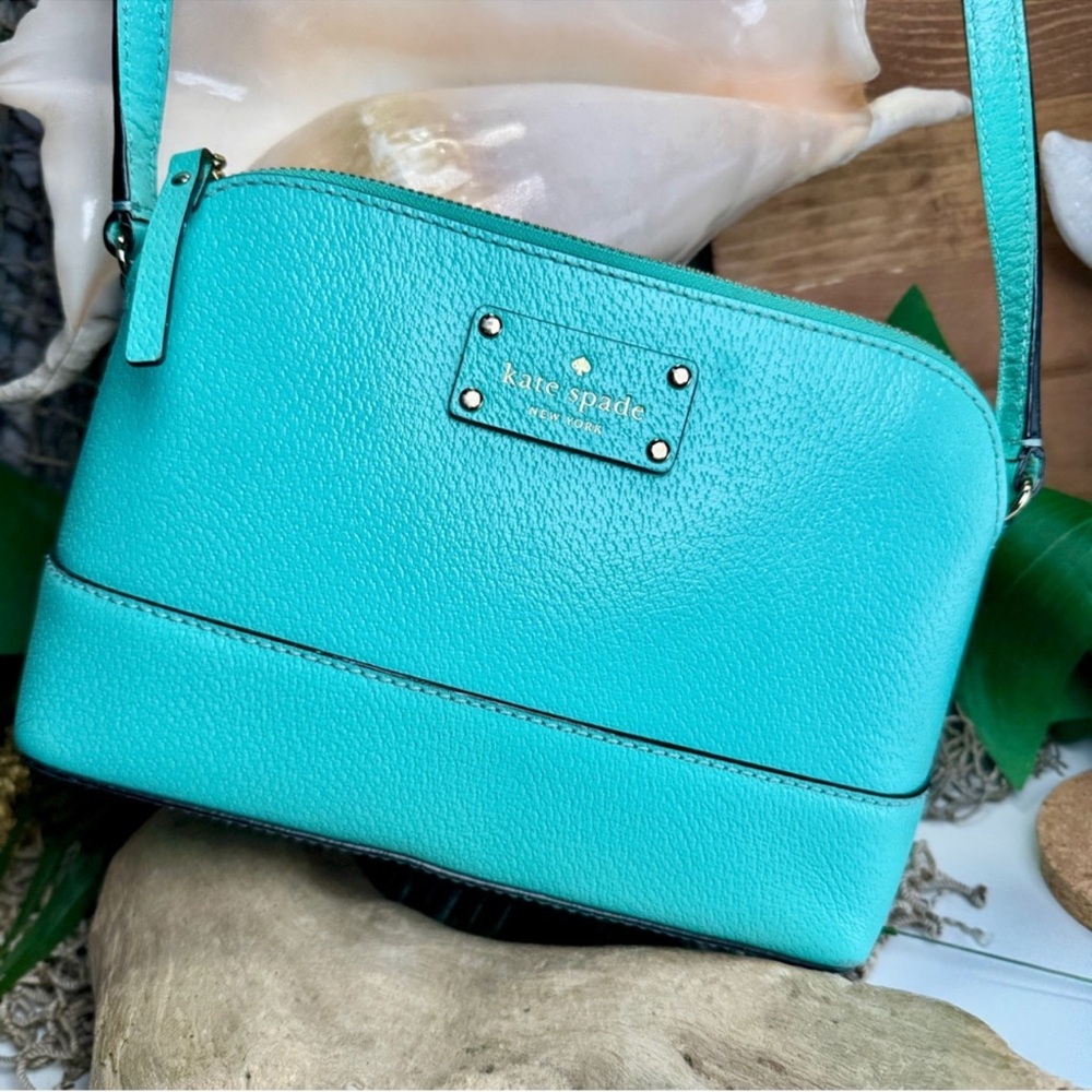 Kate Spade Southport Ave Hanna Blue Crossbody/Dome Bag - Picture 2 of 16